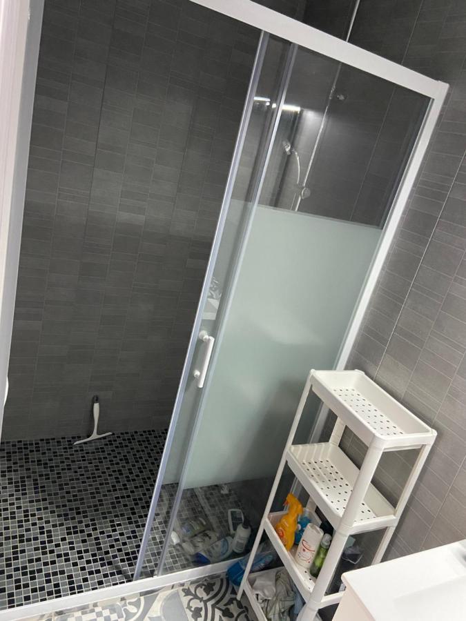 ニヨンChez Pascalアパートメント エクステリア 写真